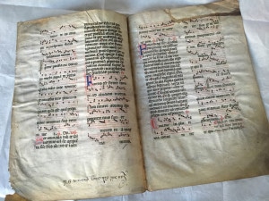 写真：14世紀のコデックスの写本